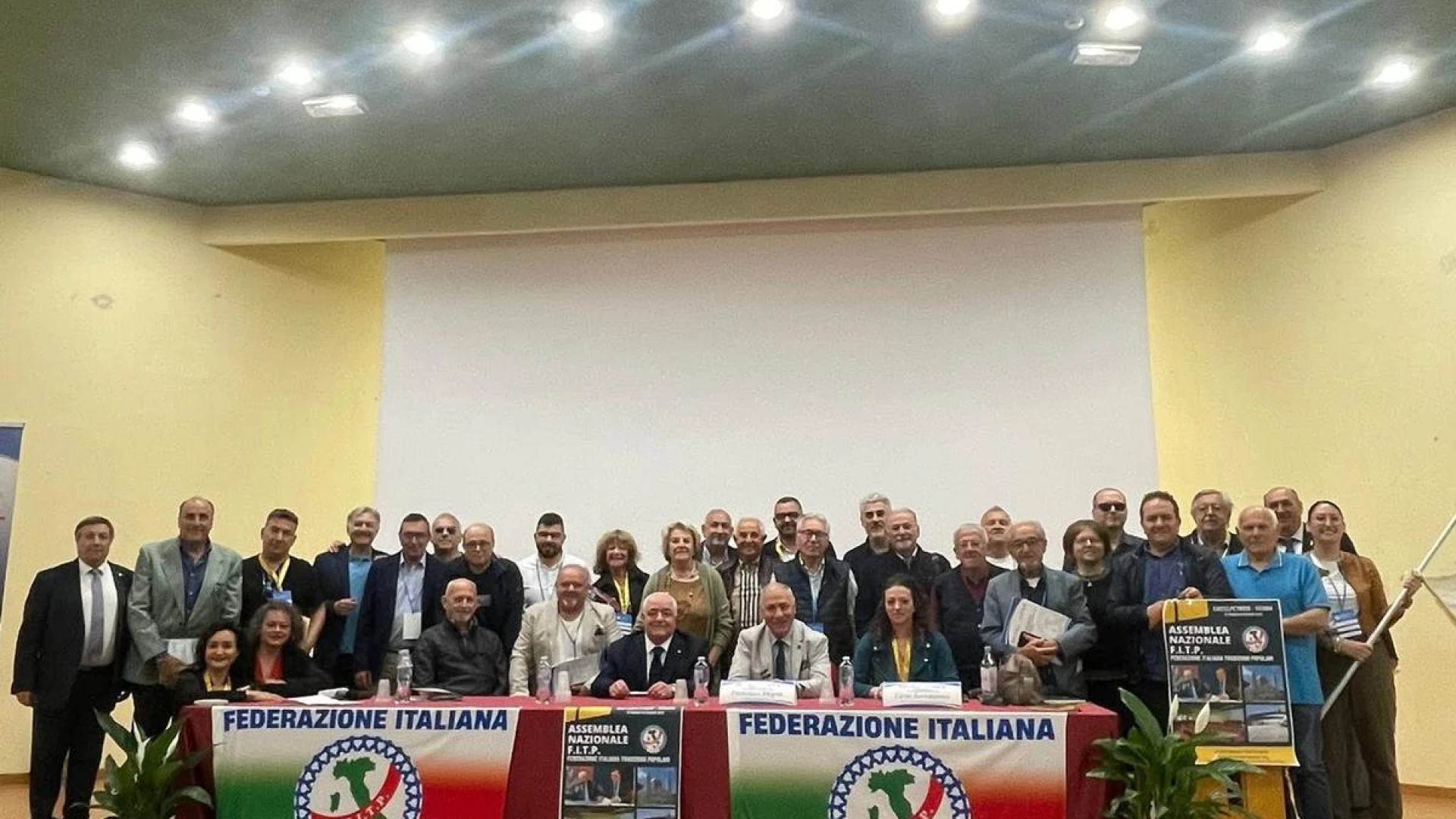 Dai palchi italiani al riconoscimento nazionale Fitp: Agnone è Città del Folklore con i Dragoni del Molise